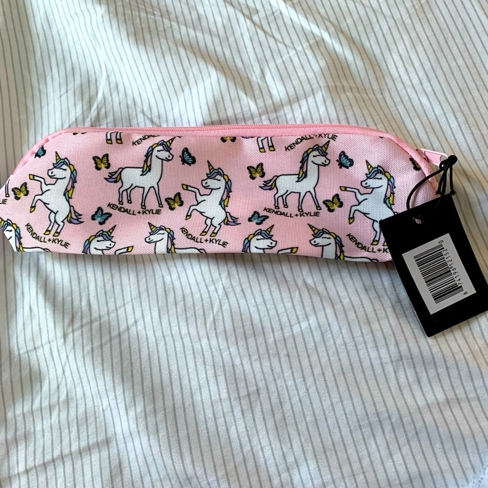 NWT Kendall and Kylie Makeup Bag: Unicorns and Butterflies​​​​
